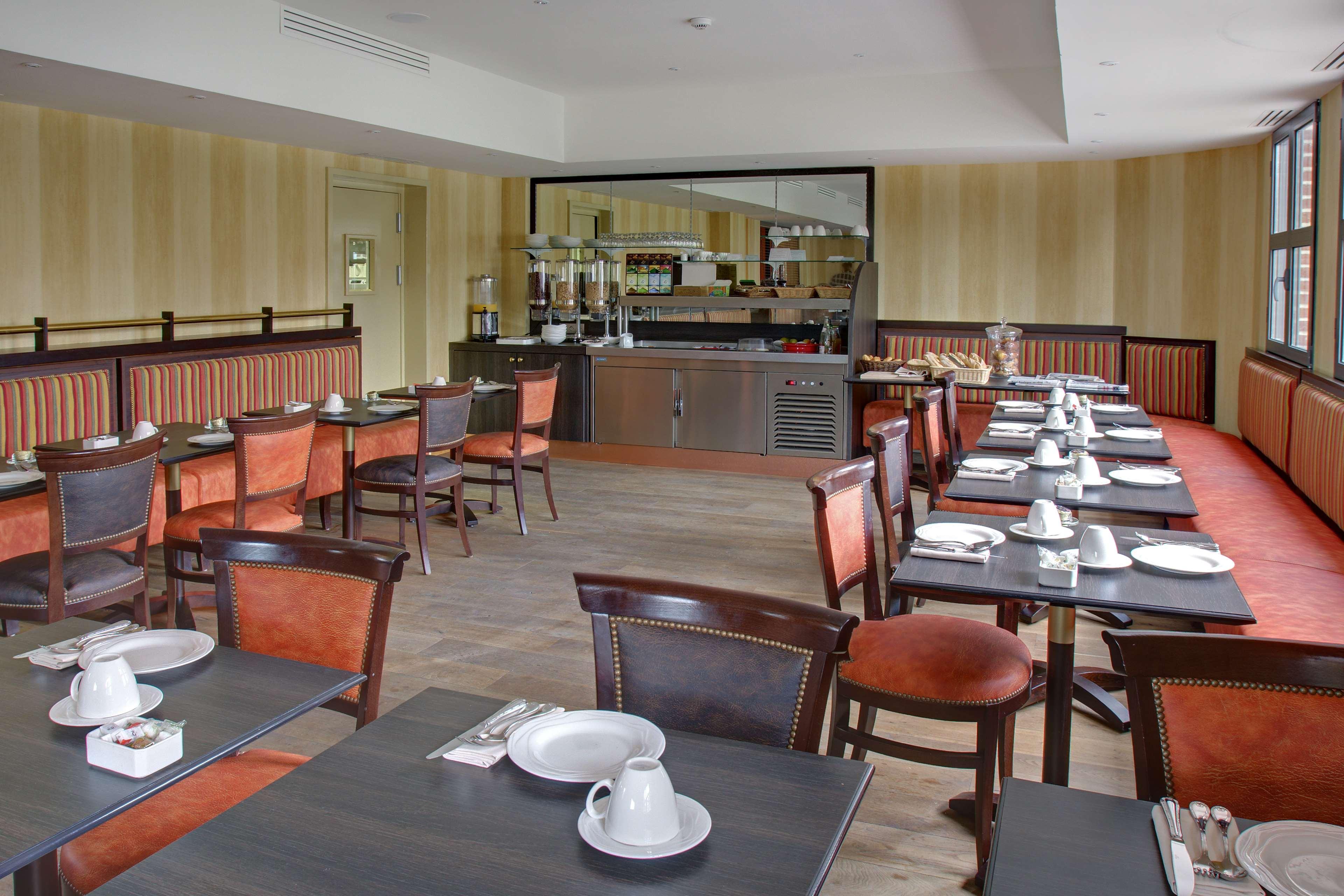 Best Western La Metairie Gosnay Ristorante foto
